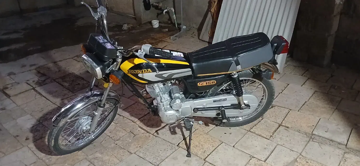 ۱۵۰ سی سی خشک|موتورسیکلت|شوشتر, |دیوار