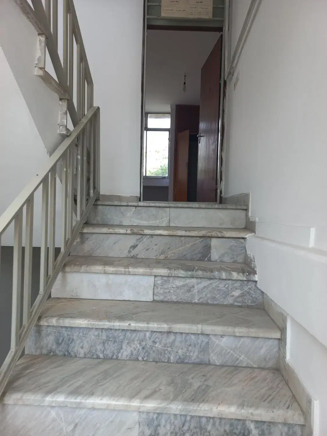 رهن و اجاره مجتمع تجاری درب ورودی ۲/۵ متر|اجارهٔ دفتر کار، اتاق اداری، مطب|ساری, |دیوار