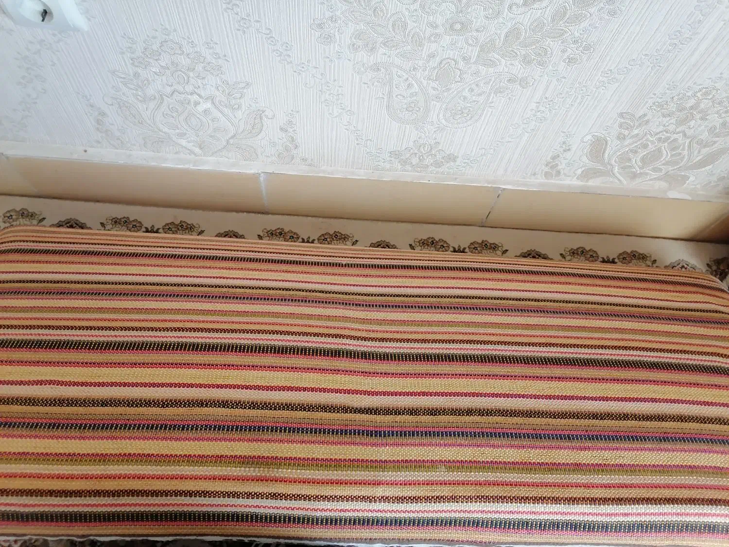 یک جفت پشتی|پشتی|قم, پردیسان|دیوار