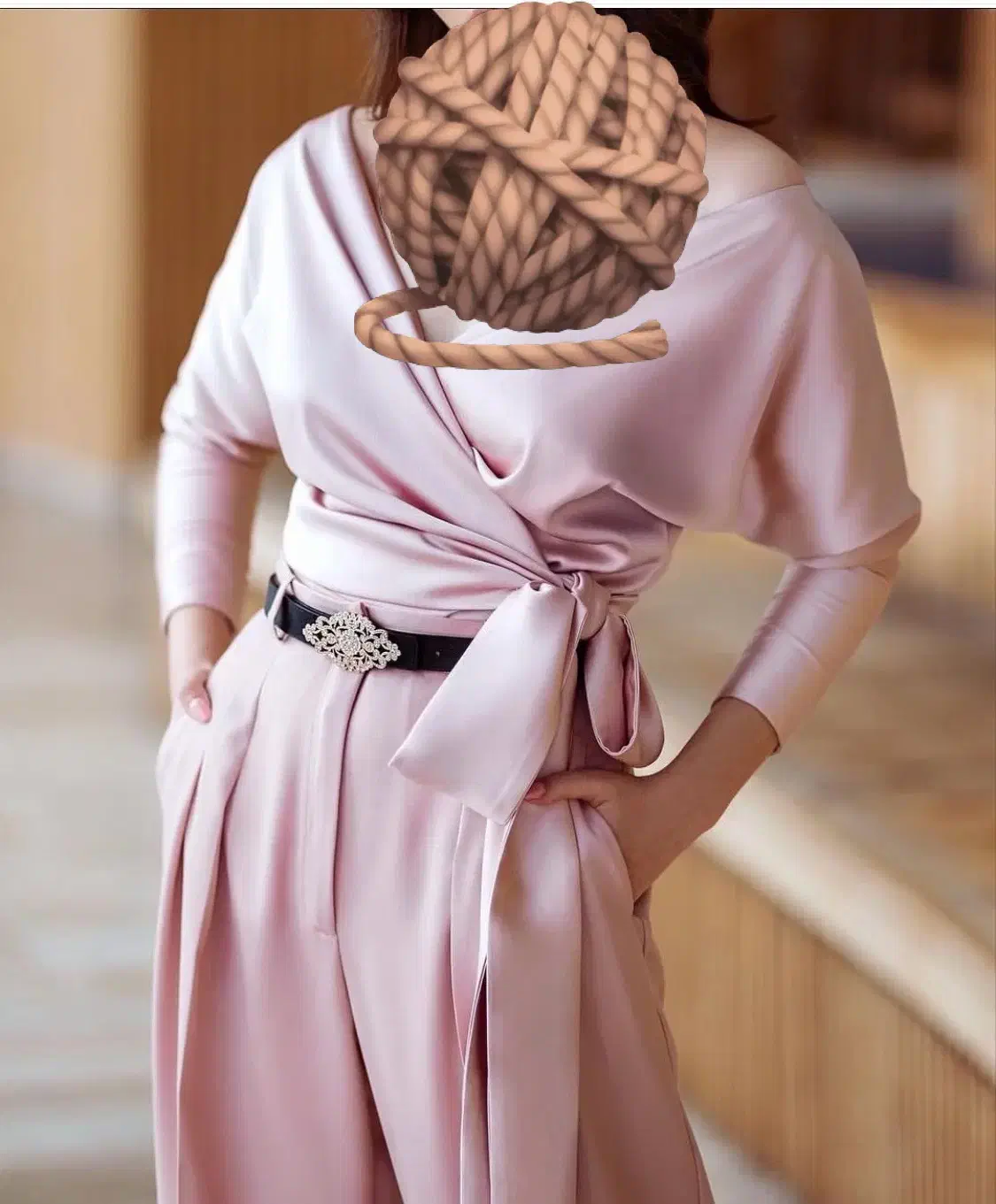 خیاط بیرون بر حرفه ای لباس زنانه نیم مجلسی|استخدام صنعتی، فنی، مهندسی|تهران, شهید رجایی|دیوار