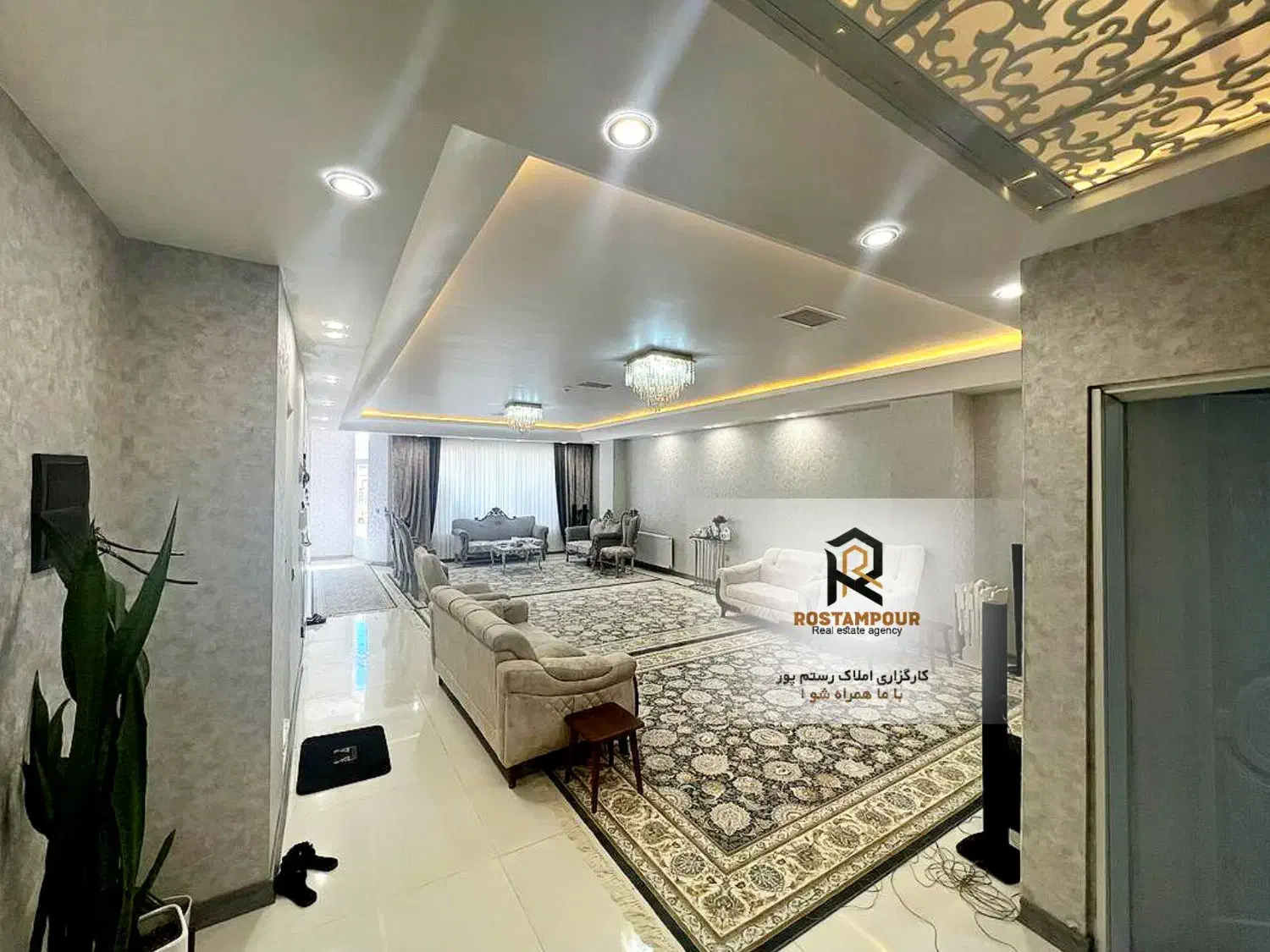 تک واحدی 195متر « شیرخوارگاه طبیعت »|فروش آپارتمان|خرم‌آباد, |دیوار