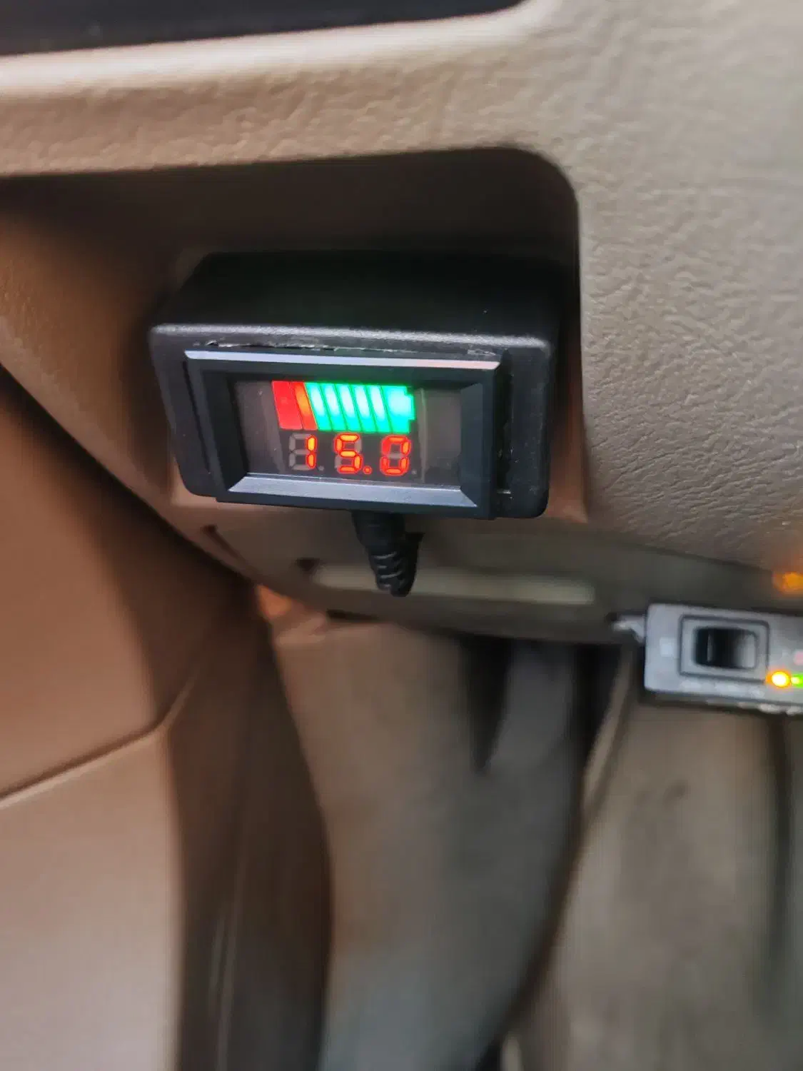 نمایشگر میزان شارژ باتری موبایل|لوازم جانبی موبایل و تبلت|قم, حقیقت|دیوار