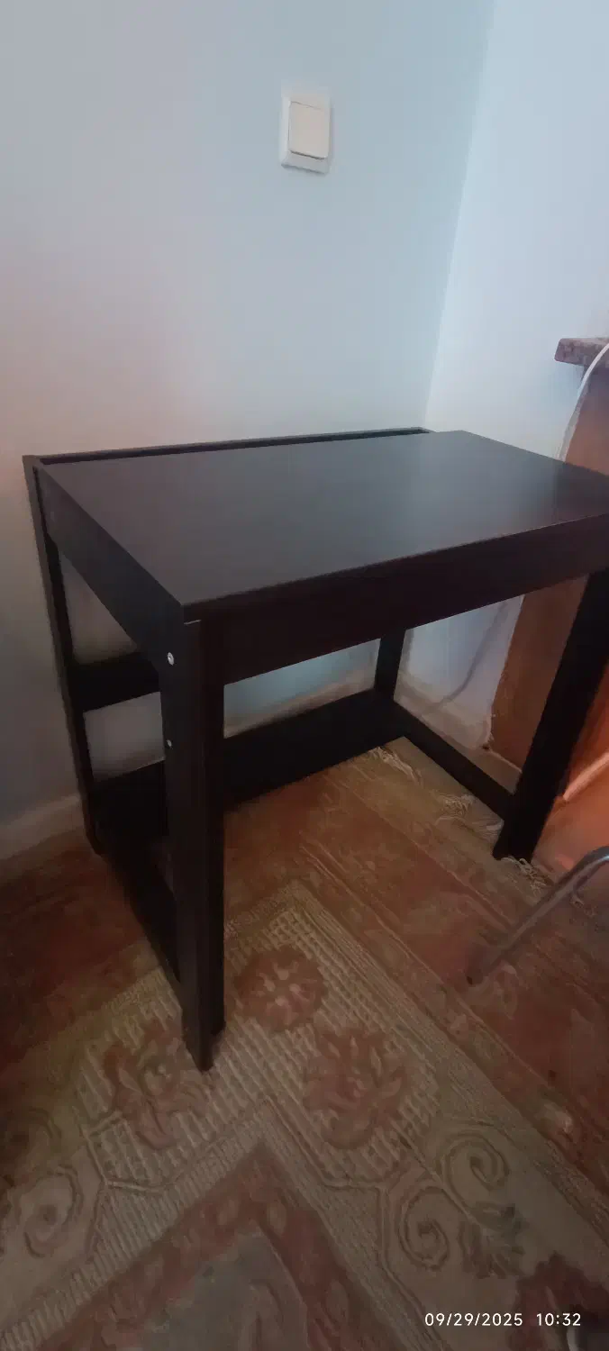 میز تحریر ایکیا|میز تحریر و کامپیوتر|کیش, |دیوار