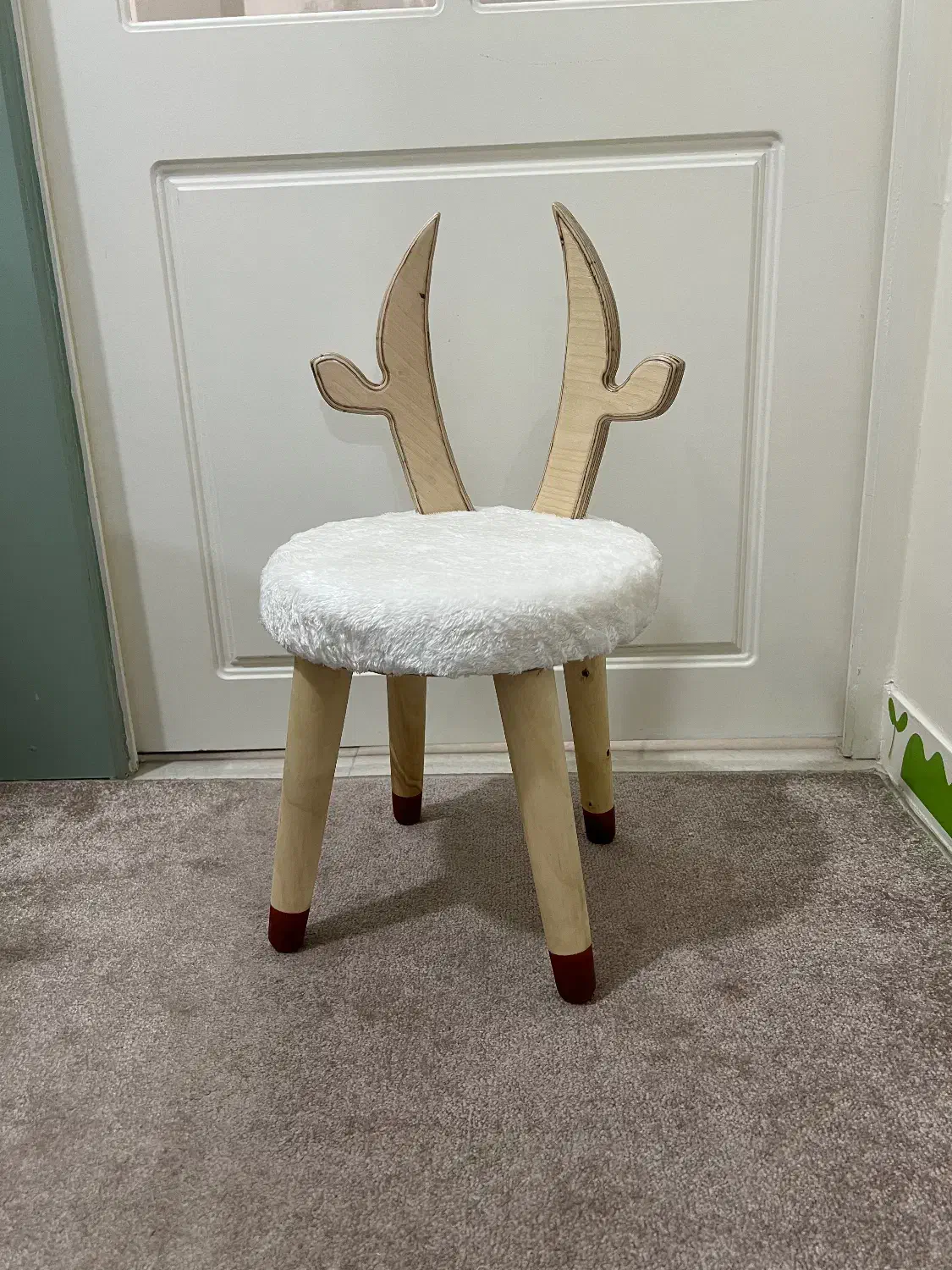 میز و صندلی کودک|تخت و صندلی بچه|تهران, والفجر (افسریه)|دیوار