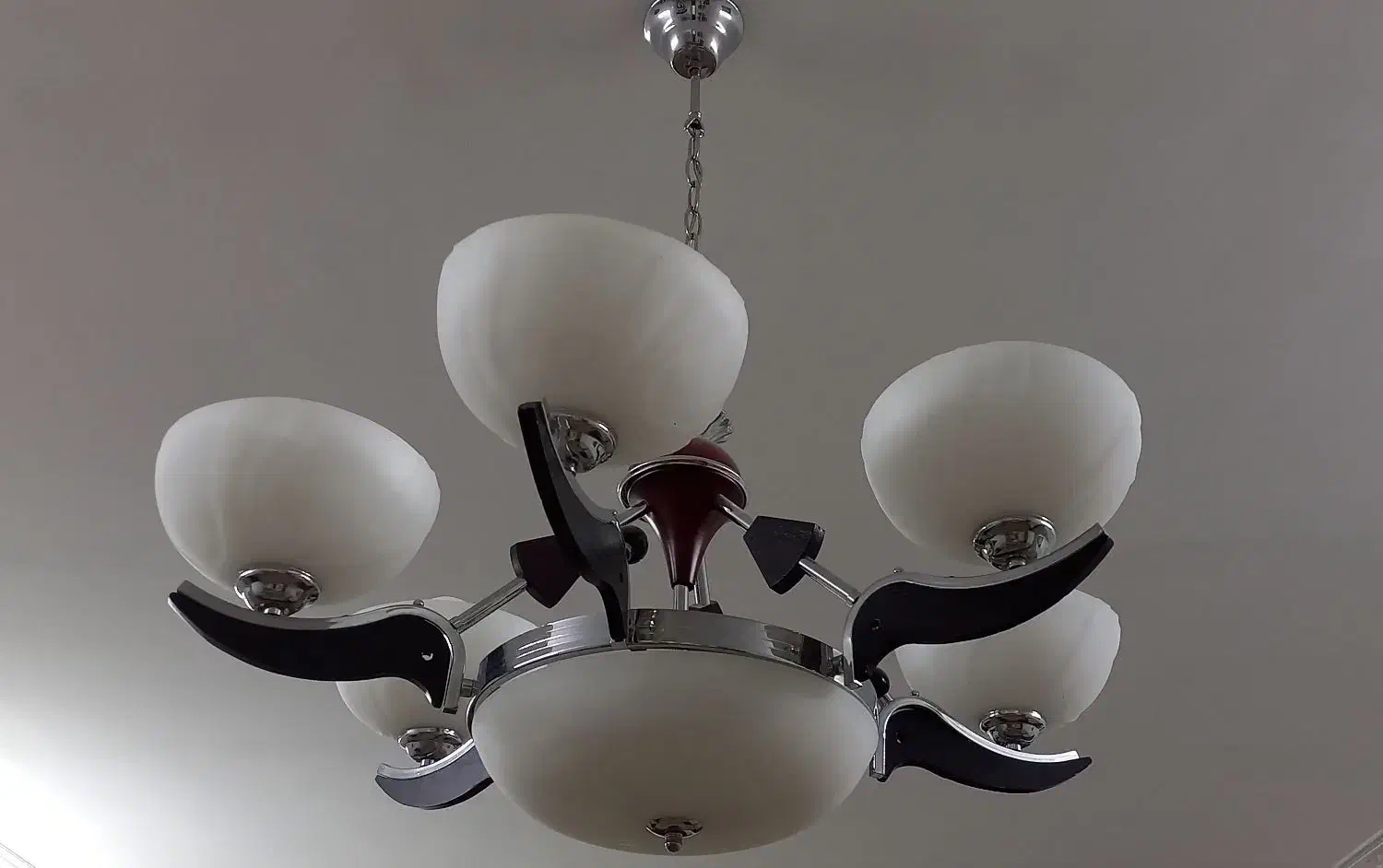 لوستر کلاسیک ۶شاخه|لوستر و چراغ آویز|قم, زنبیل آباد|دیوار