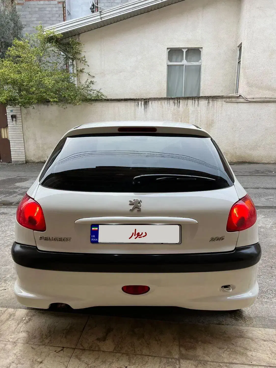 206 مدل ۹۵ دریچه سیمی بی رنگ|خودرو سواری و وانت|قائم‌شهر, |دیوار