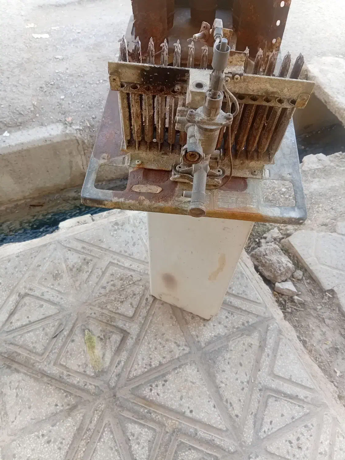 تعمیرکار آبگرمکن بخاری گاز صفحه ای لباسشویی|خدمات پیشه و مهارت|ایلام, |دیوار