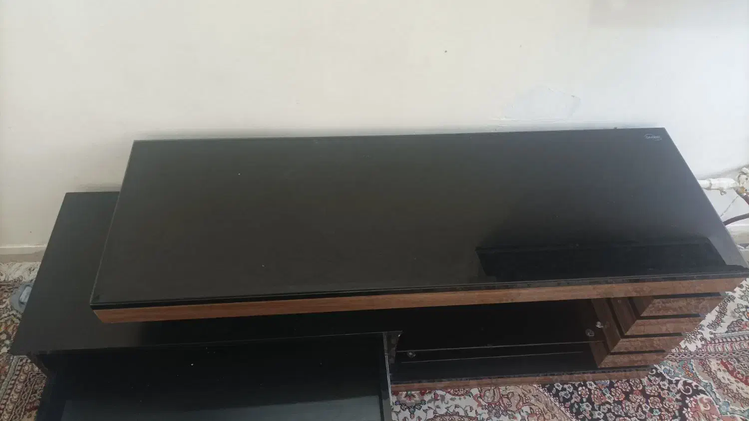 میز تلویزیونی|میز تلویزیون|قم, باغ شازده|دیوار