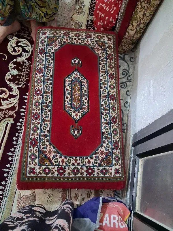 شش متری|فرش|سنندج, |دیوار