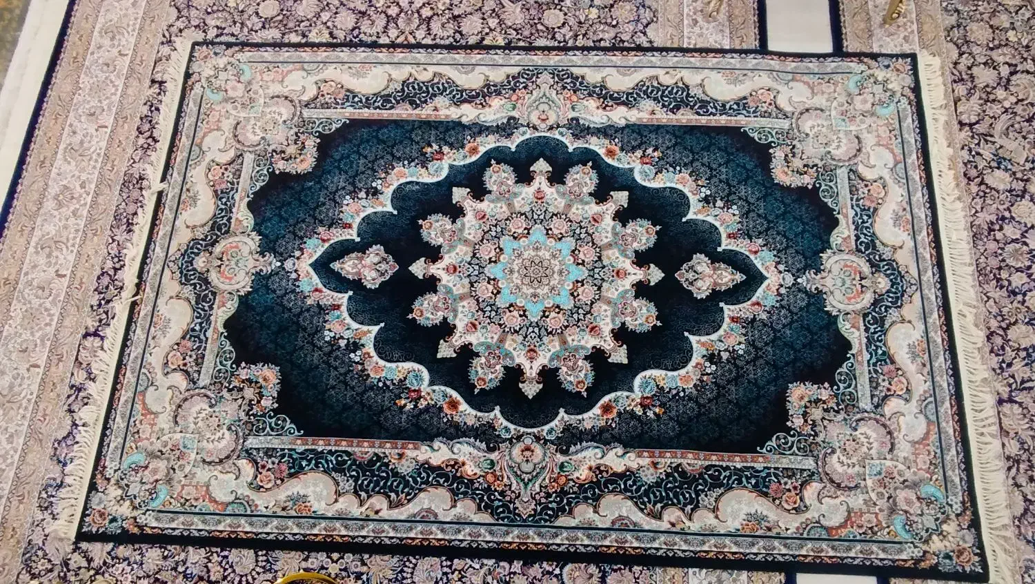 فرش   ۶متری   ۷۰۰شانه|فرش|تهران, شهید رجایی|دیوار