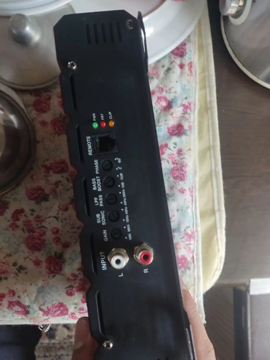 امپلی مونو|صوتی و تصویری|رودان, |دیوار