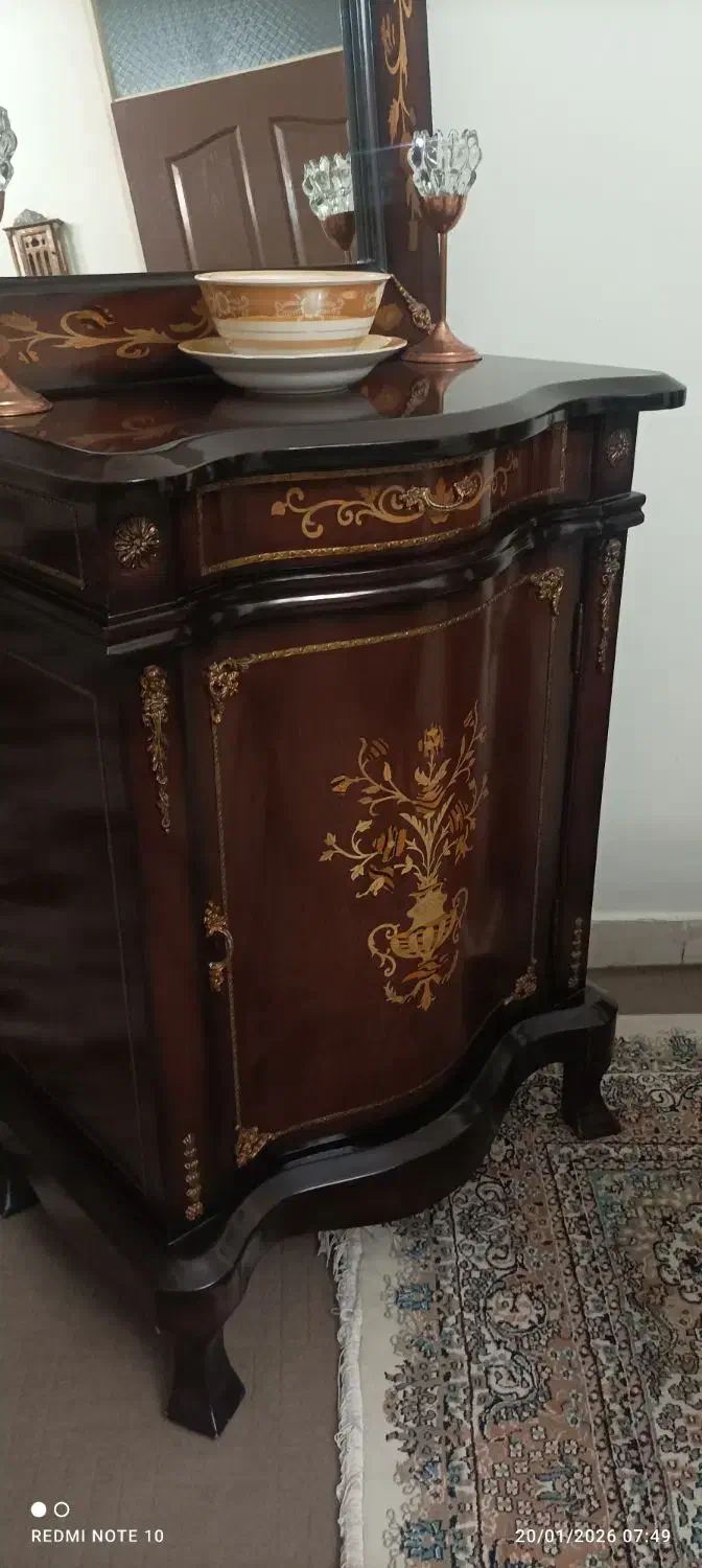 کنسول و آینه|بوفه، ویترین، کنسول|پاکدشت, حصار امیر|دیوار