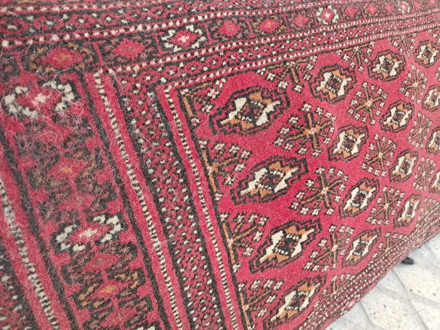 پشتی دست بافت پشمی|پشتی|تهران, شهرک زینبیه|دیوار