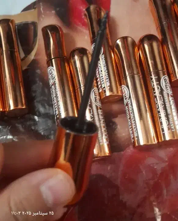 خط چشم تعداد محدود|آرایشی، بهداشتی، درمانی|نیشابور, امام|دیوار