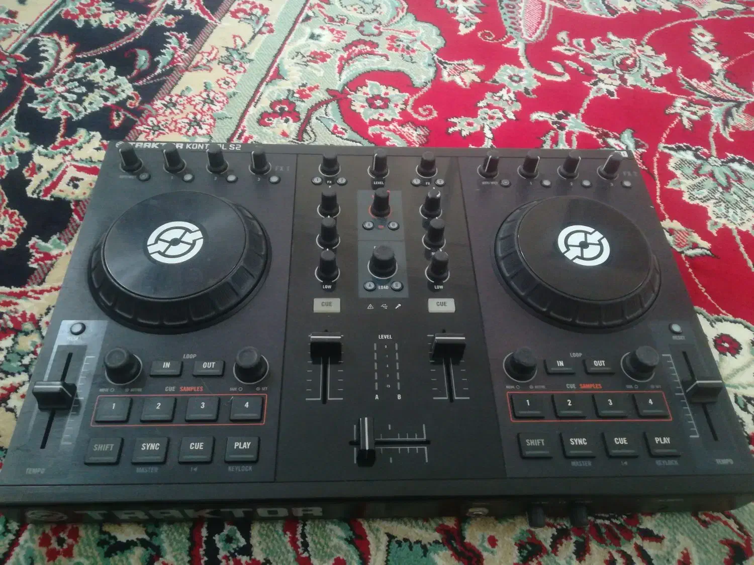 دستگاه دیجی تراکتور s 2|آلات موسیقی|تبریز, |دیوار