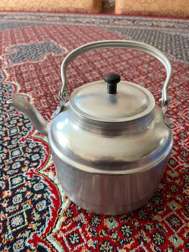 کتری روحی نو|قوری، کتری، قهوه‌ساز دستی|بروجرد, |دیوار