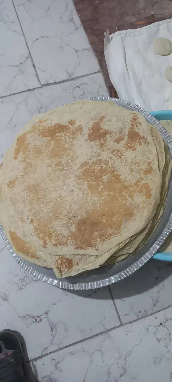 نان محلی|خوردنی و آشامیدنی|قم, شهرک امام حسن|دیوار