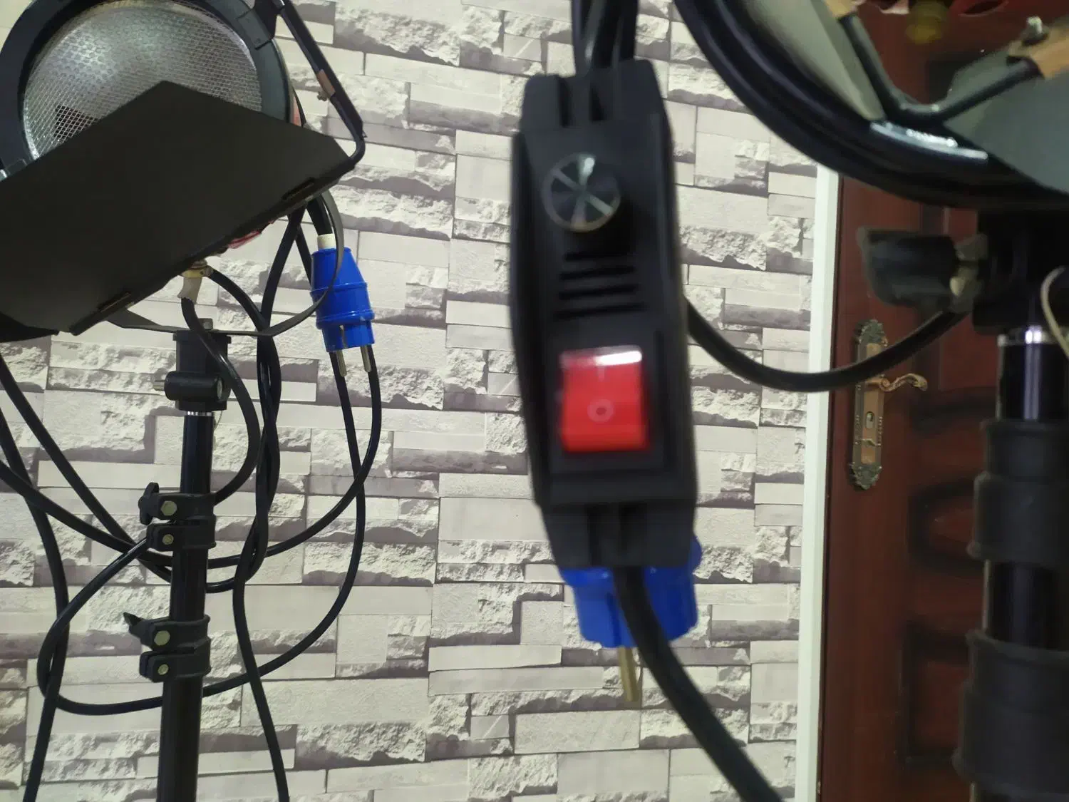 ست نور ۳ تایی RDQ800 دیرمر دار|صوتی و تصویری|اردبیل, |دیوار