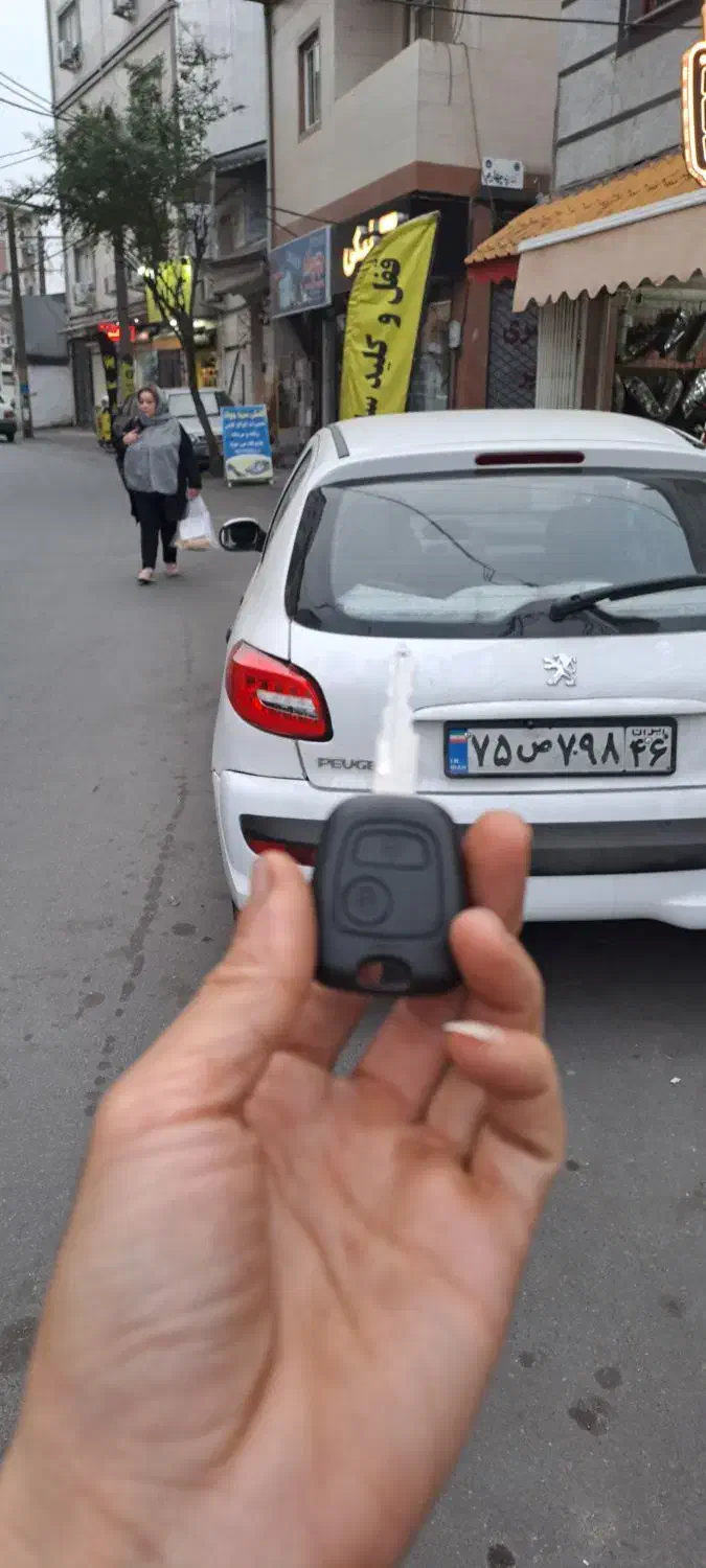 کلیدسازی|خدمات پیشه و مهارت|صومعه‌سرا, |دیوار