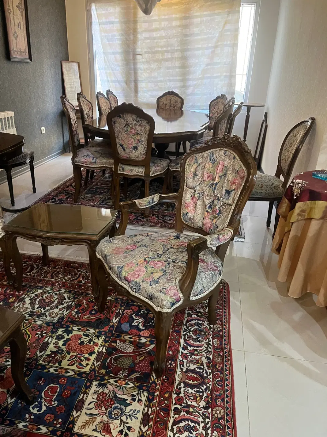 سرویس مبلمان چوب گردو ظریف و کار خاص|مبلمان خانگی و میز عسلی|تهران, بلوار کشاورز|دیوار