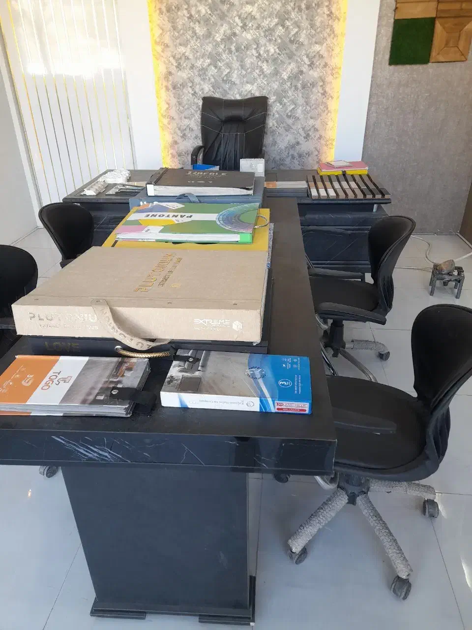 میز اداری|مبلمان اداری|تربتحیدریه, کاشانی|دیوار