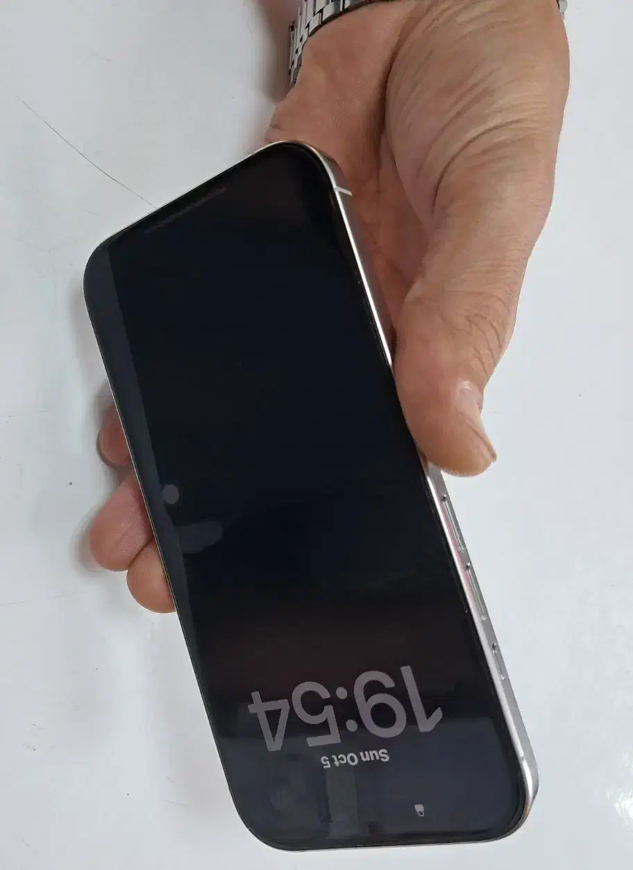 iPhone 16 pro|موبایل|اصفهان, پروین|دیوار