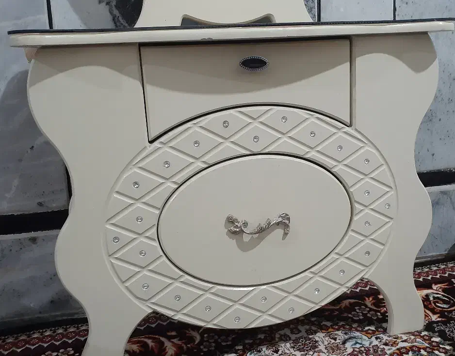 آیینه شمعدان|مبلمان خانگی و میز عسلی|زاهدان, |دیوار