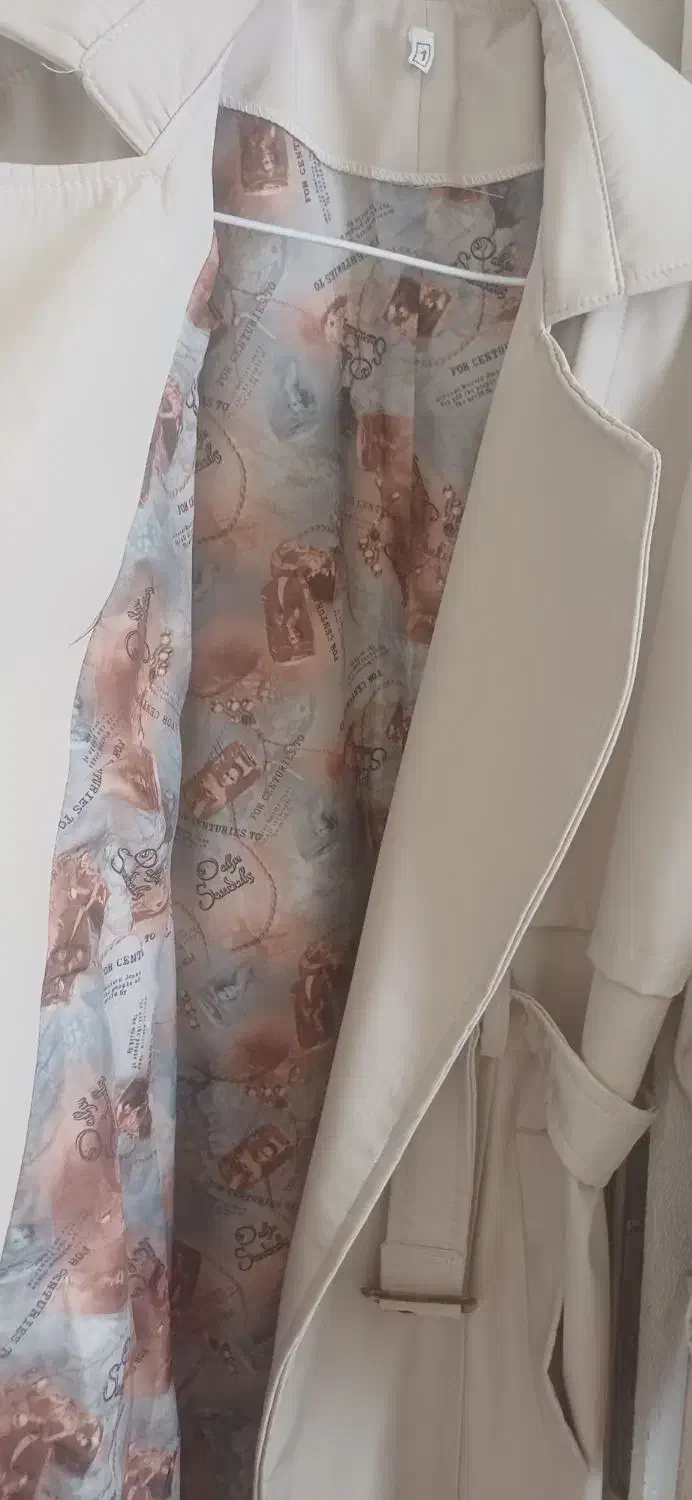 پالتو|لباس|قلقل رود, |دیوار