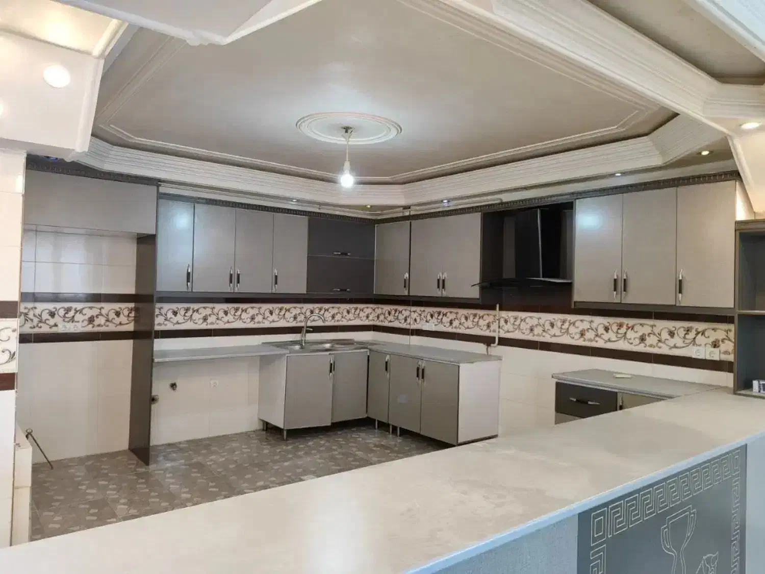 ۰۰فـروش آپارتمـان ۰۰ خـیـابـان امـیـر کـبـیـر ۰۰|فروش آپارتمان|بروجرد, |دیوار