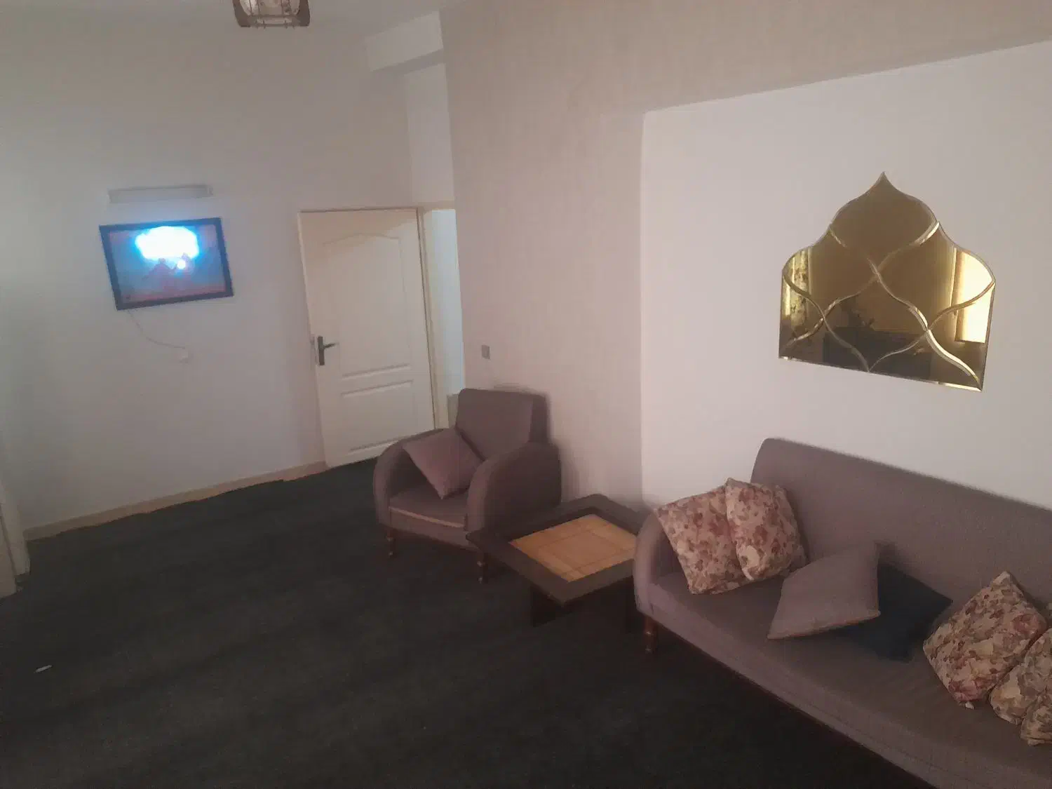 اجاره روزانه سوییت آپارتمان مبله ۵۰ متری مرکز شهر|اجارهٔ کوتاه‌مدت آپارتمان و سوئیت|تهران, امام حسین|دیوار