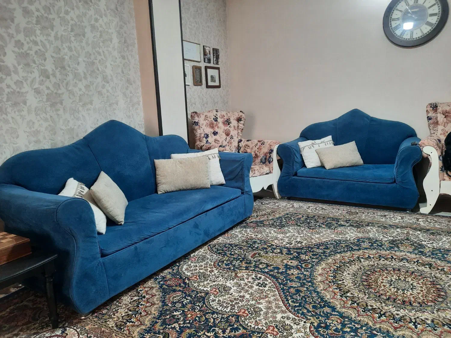 مبلمان راحتی ۷ نفره کارکرده|مبلمان خانگی و میز عسلی|قزوین, |دیوار