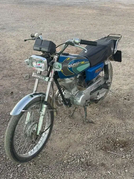 موتورسیکلت ۱۲۵ مزائده مل 92|موتورسیکلت|کرمانشاه, |دیوار