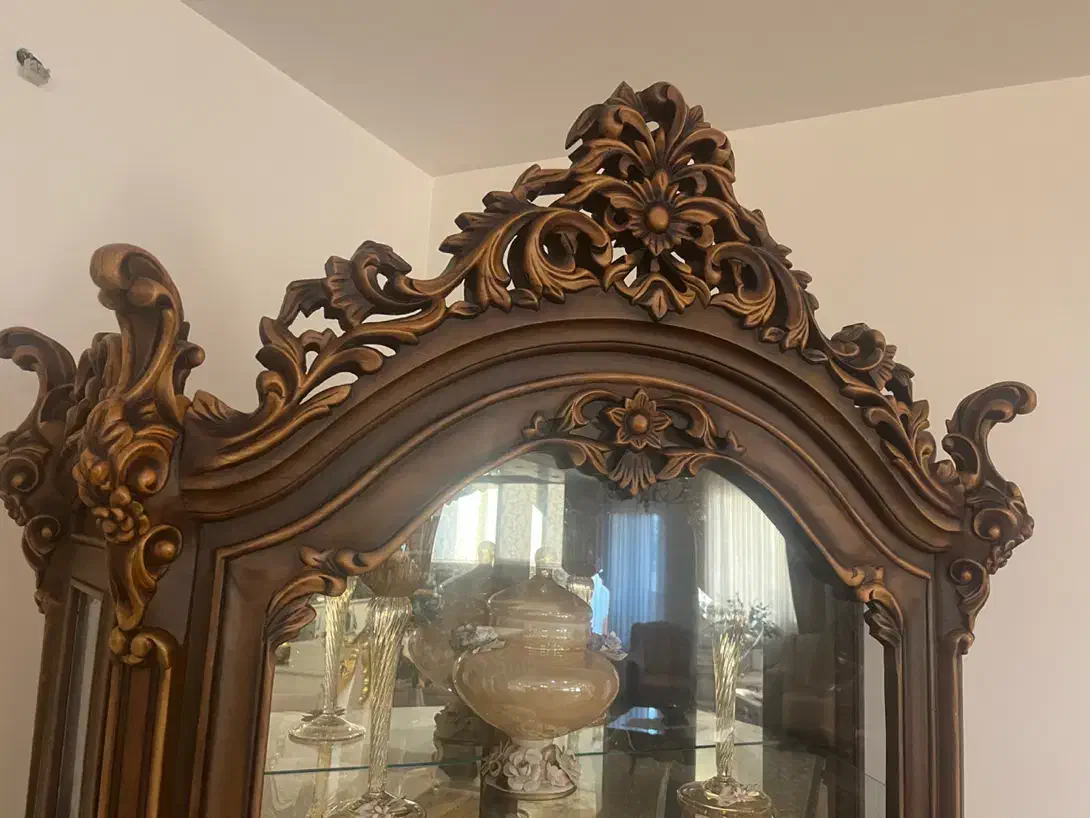 ویترین منبت کار دست لوکس و کلاسیک|بوفه، ویترین، کنسول|قم, بنیاد|دیوار