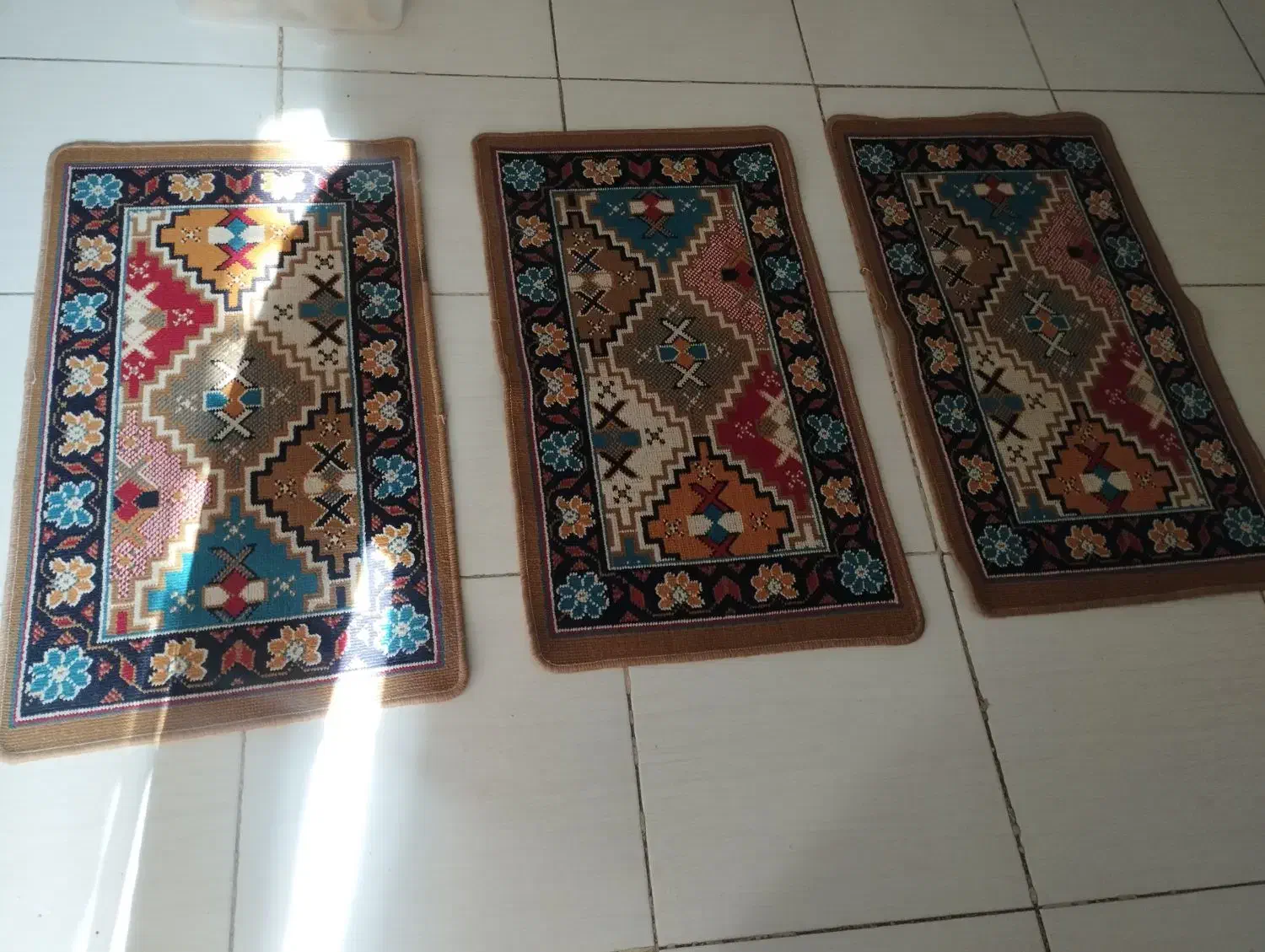 پادری|پادری|بروجرد, |دیوار