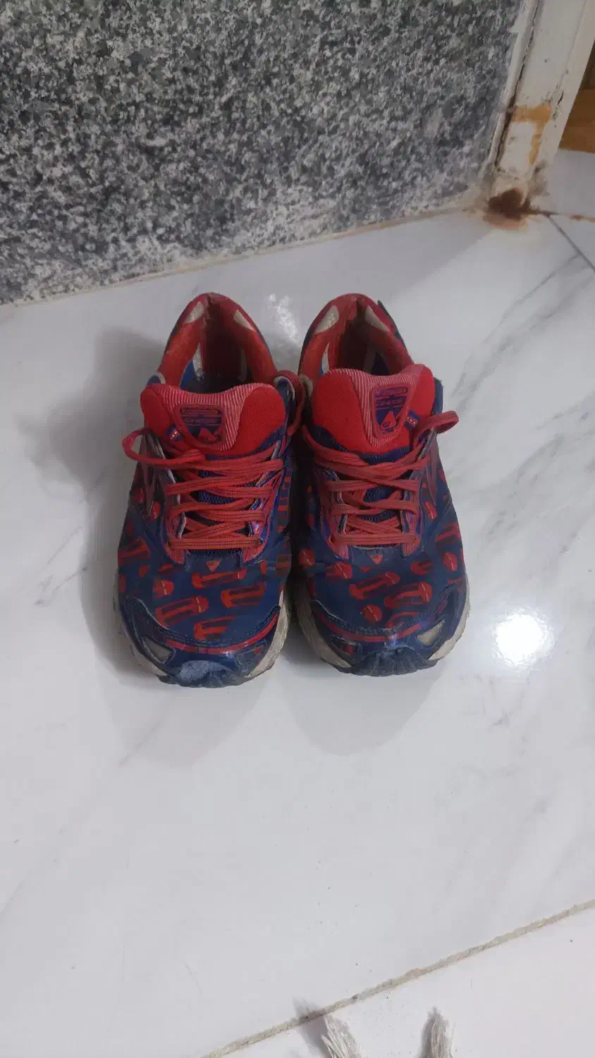 کتونی بروکس اورجینال مدل گوست ۷(G7) سایز ۴۱ ،۴۲|کیف، کفش، کمربند|قم, شهید صیاد شیرازی|دیوار