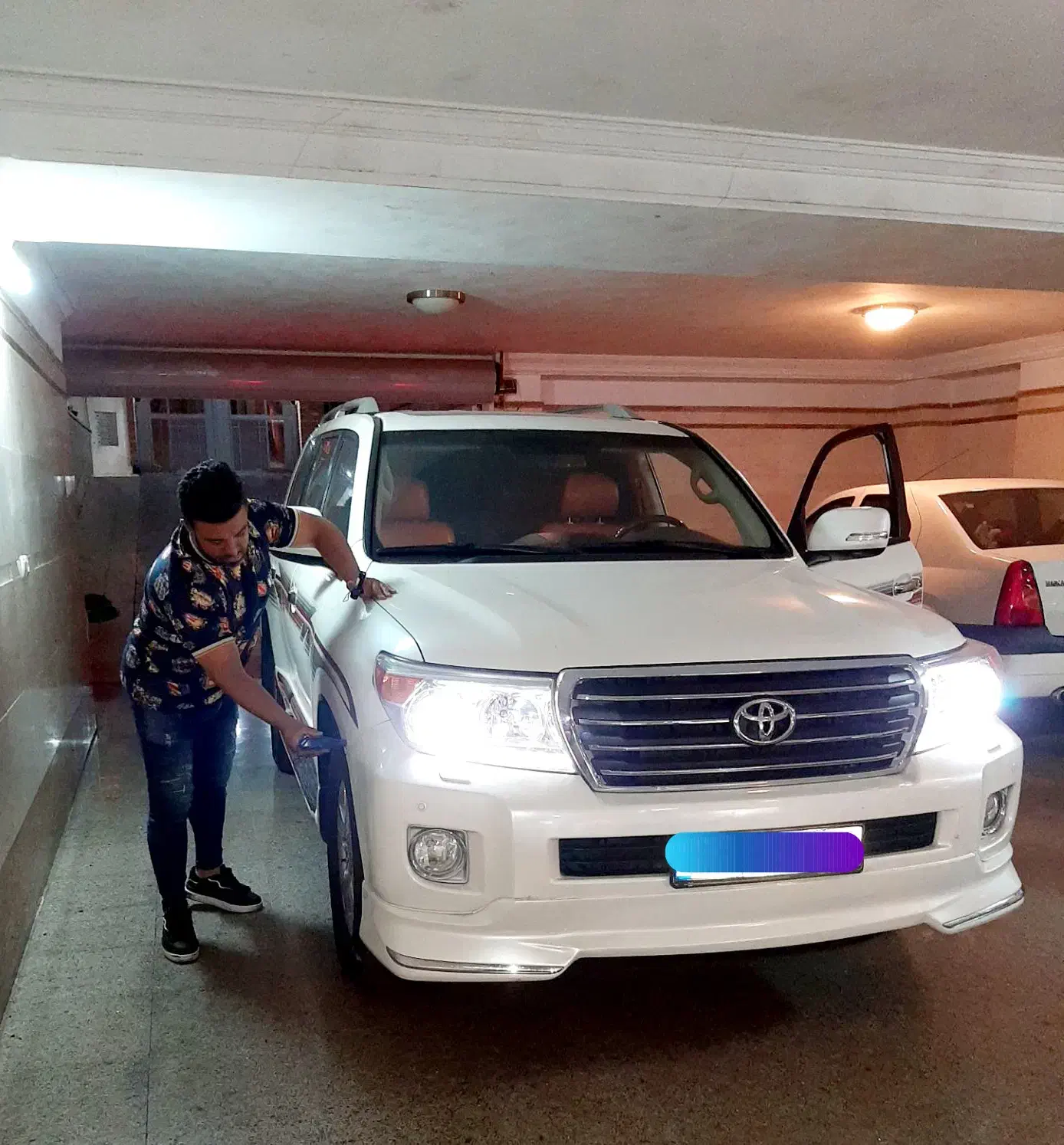 کارشناس خودروتشخیص رنگ تضمین۱۰۰٪کتبی سیاربدنه فنی|خدمات موتور و ماشین|تهران, صادقیه|دیوار