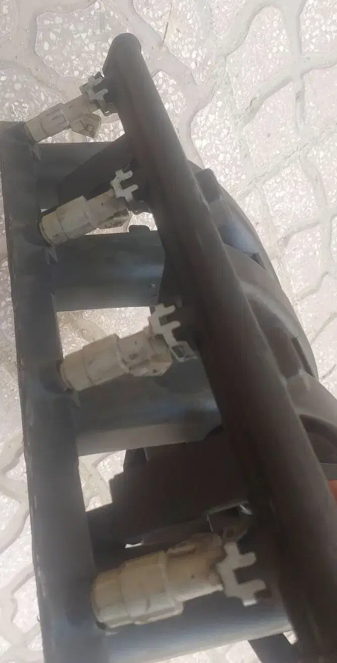 منیفولد ۱۸۰۰زانتیا سوزن انژکتور ریل سوخت|قطعات یدکی و لوازم جانبی|کرج, جهانشهر|دیوار