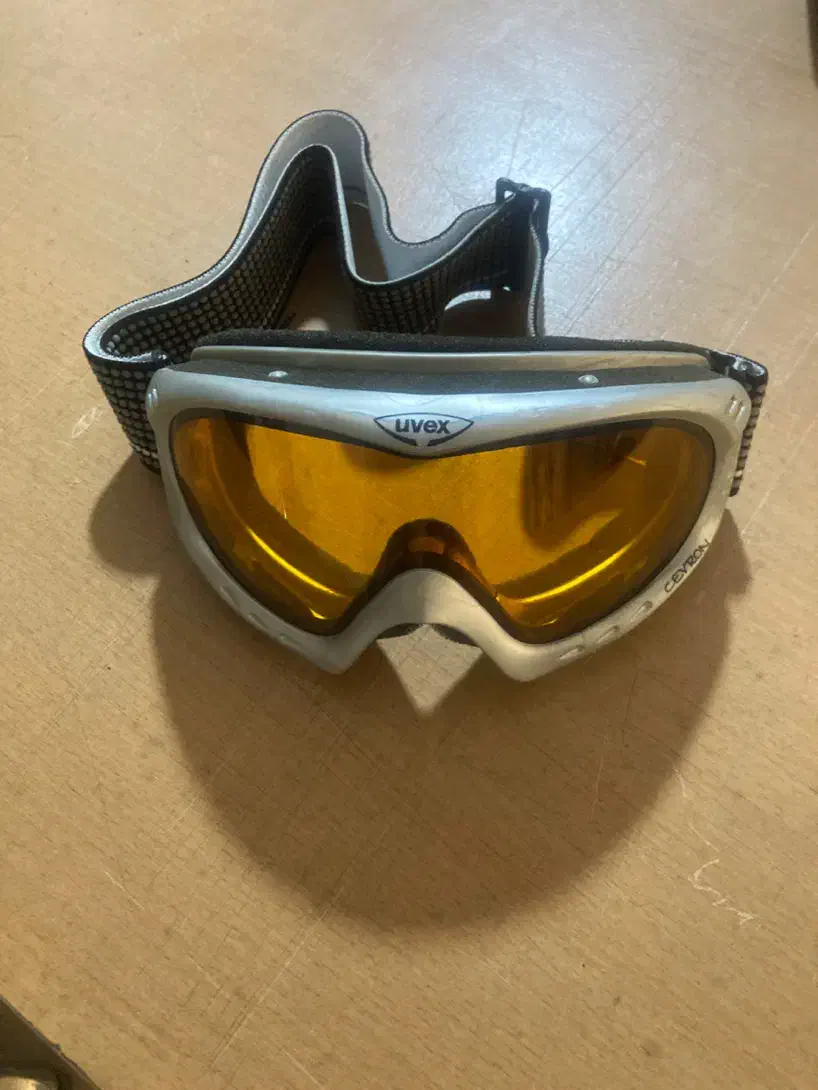 ست لوازم سکی آلپاین|ورزشهای زمستانی|ری, علایین|دیوار