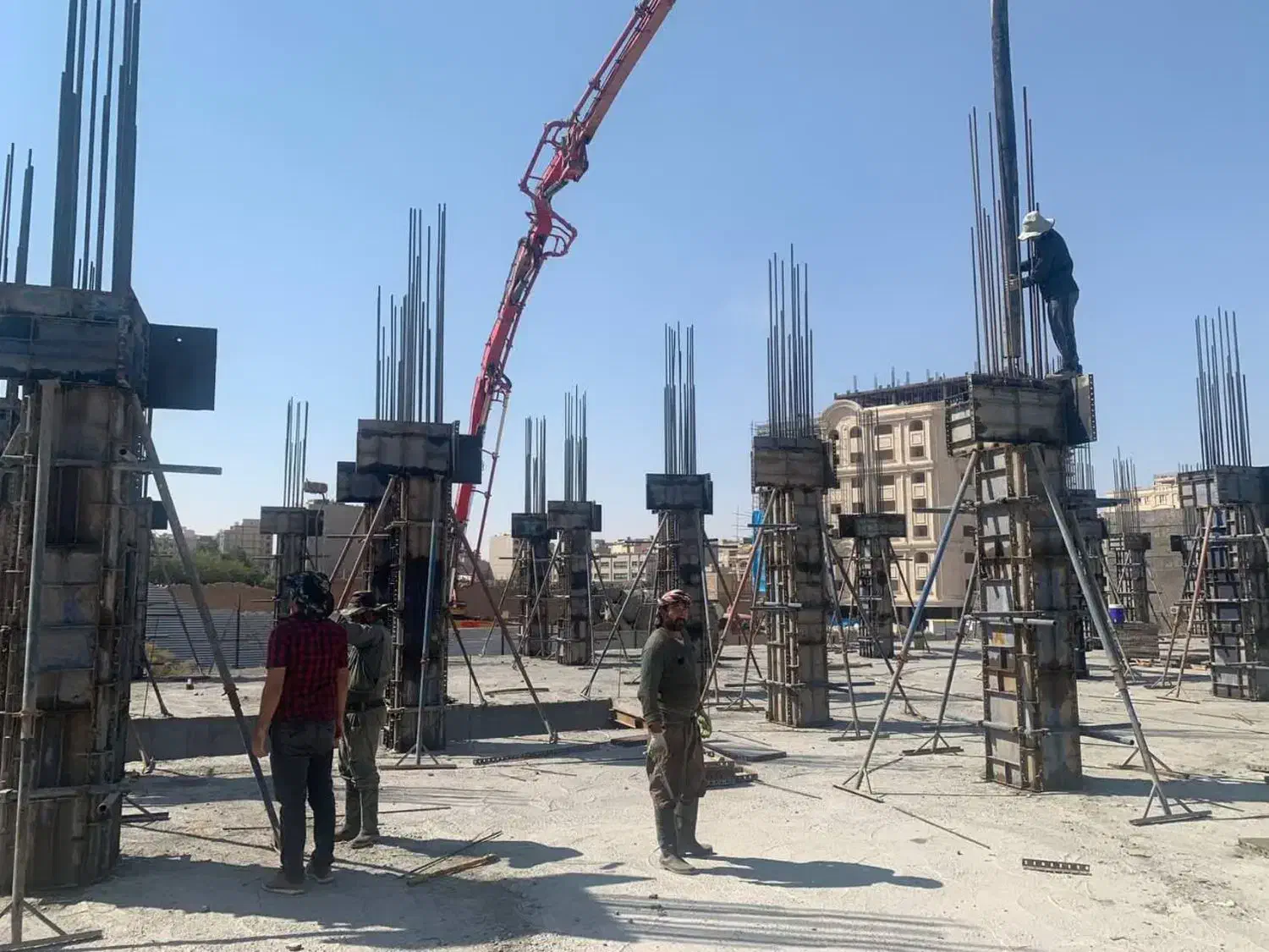 پیش فروش آپارتمان بنیاد|پیش‌فروش املاک|قم, بنیاد|دیوار