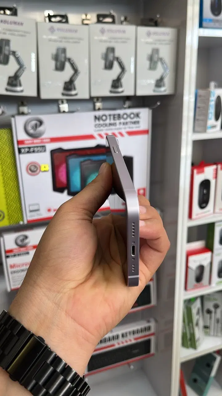 IPhone 14 normal|موبایل|شیراز, شهرک سراج|دیوار