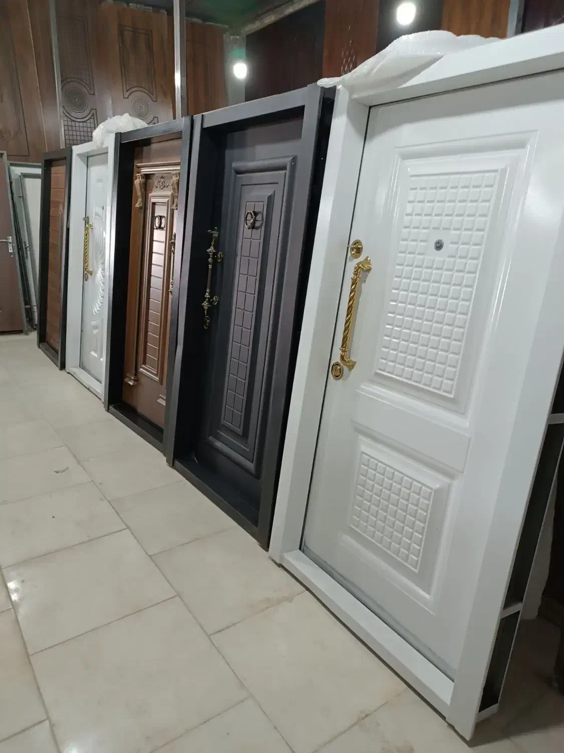 انواع درب های ضدسرقت شیکادو|خدمات پیشه و مهارت|زابل, |دیوار