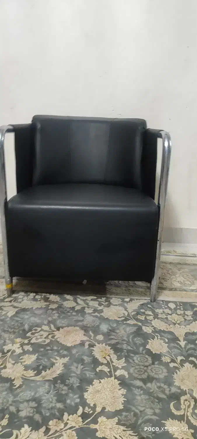 صندلی اداری در حد نو زیر قیمت|مبلمان اداری|بندرعباس, |دیوار