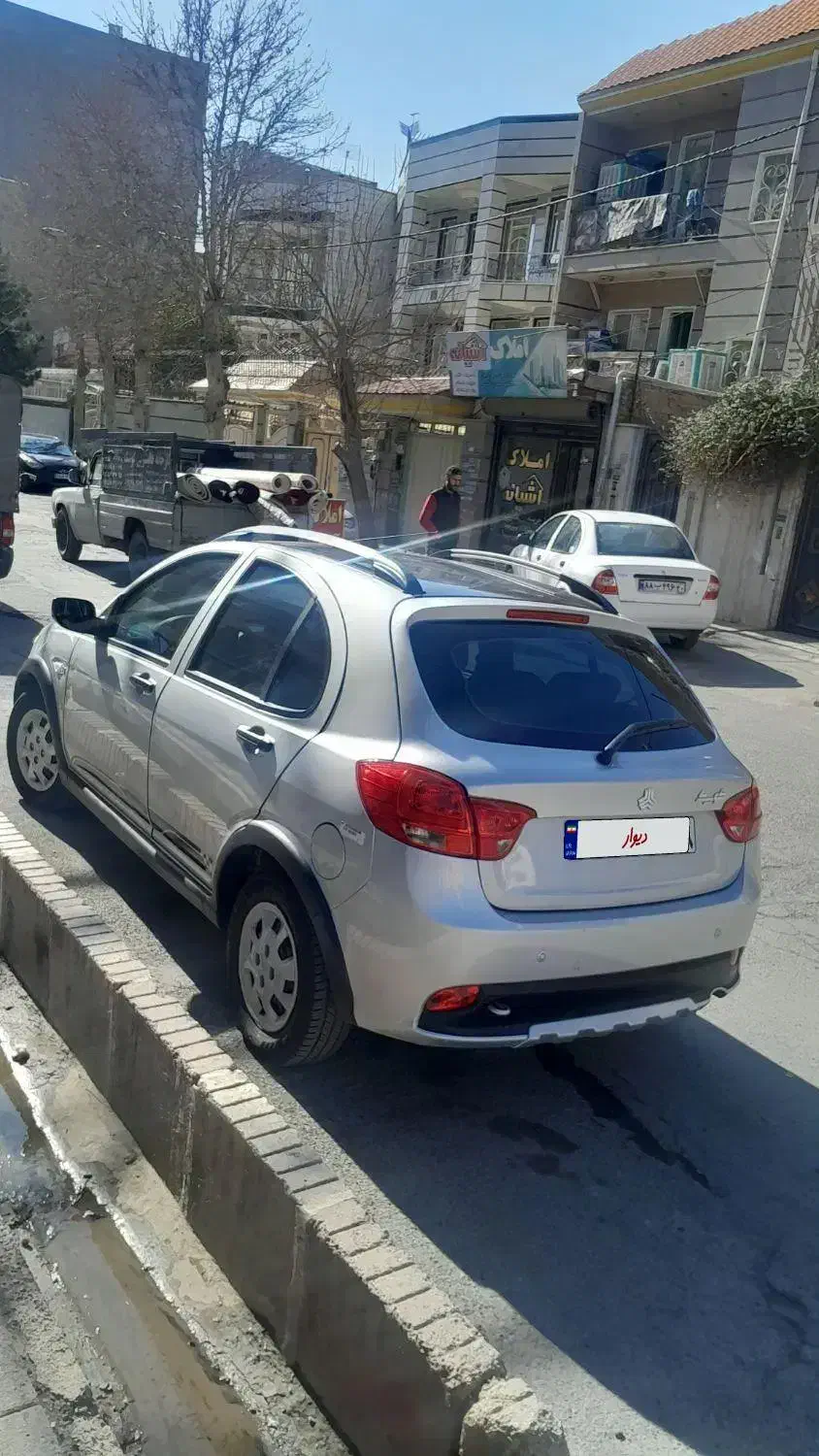 کوییک ۴۰۲کم کار|خودرو سواری و وانت|صفادشت, |دیوار