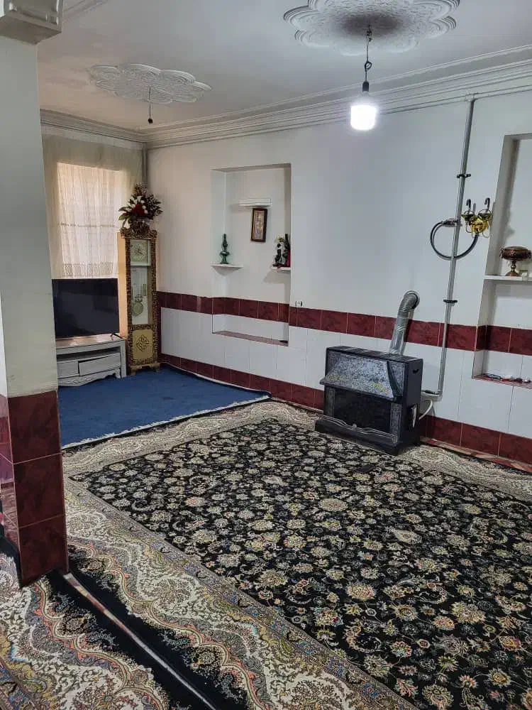 یک خانه ویلایی در خیابان تختی اجاره داده میشه|اجارهٔ خانه و ویلا|یاسوج, |دیوار