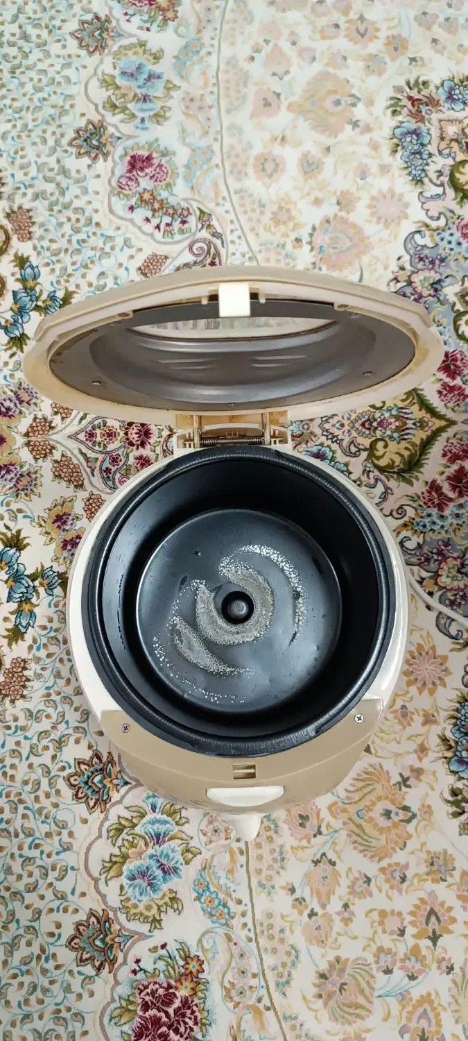 سرخ کن|اجاق گاز و لوازم برقی پختوپز|رشت, نیروی دریایی|دیوار