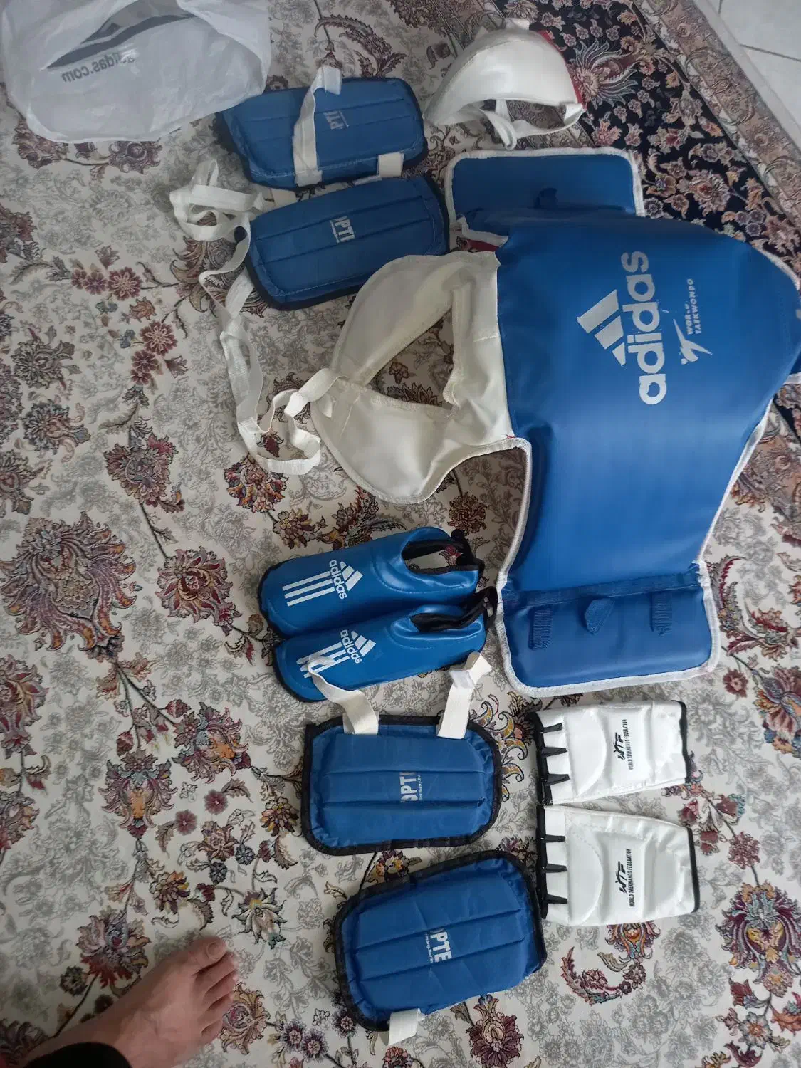 پک کامل تجهیزات ولوازم تکواندو نو نو|لباس|اندیشه, اندیشه فاز ۵|دیوار