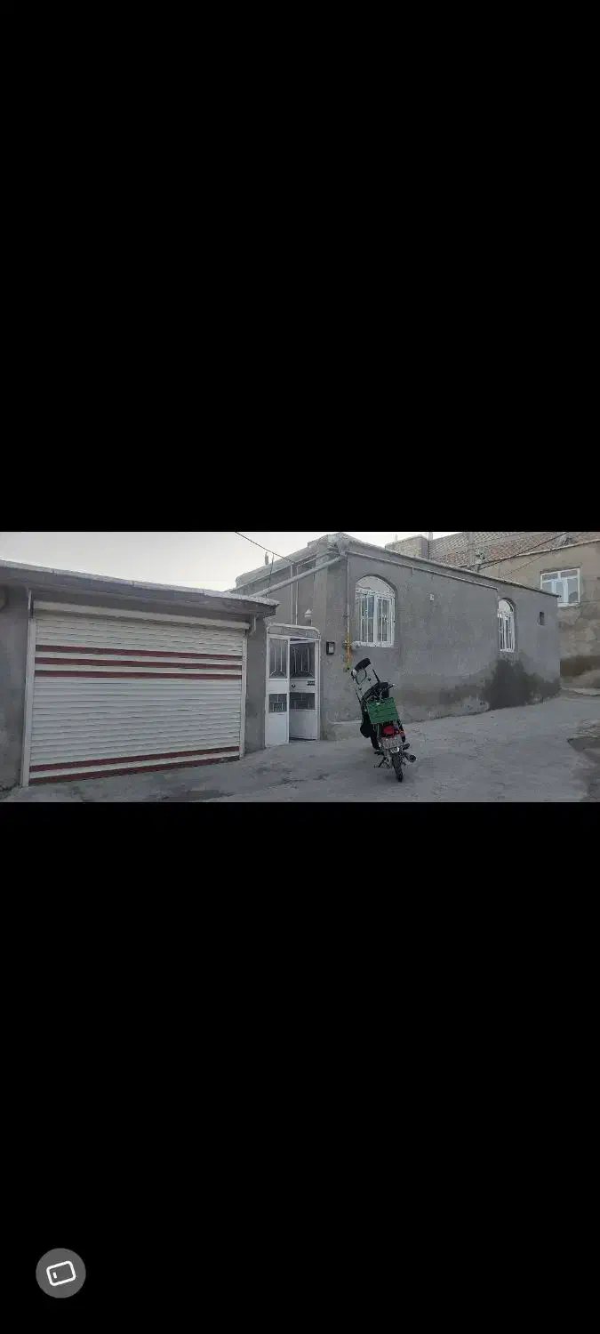 خانه ۱۱۱ متری نزدیک مسجد جامع صالح آباد سند دار|فروش خانه و ویلا|سقز, |دیوار