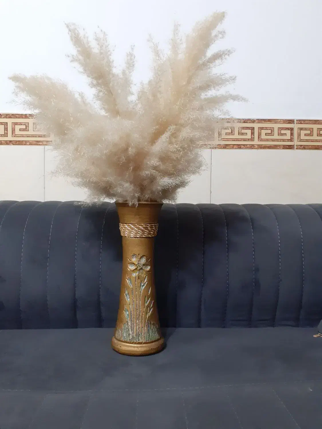 گلدان چوبی طلایی|گل مصنوعی|نظرآباد, نظرآباد|دیوار