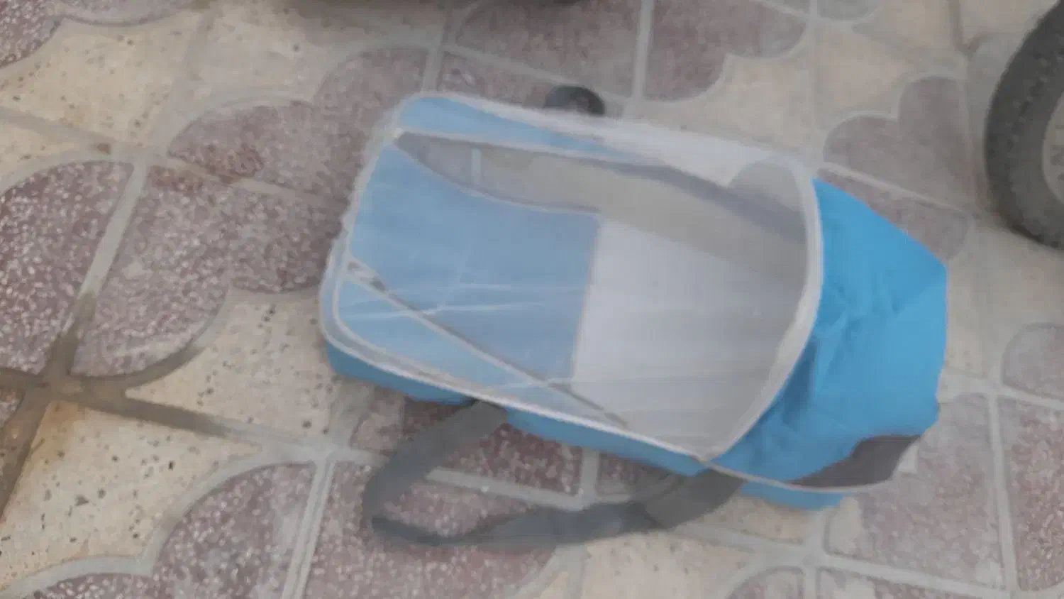 فروش کریر،روروئک،ساک حمل،ماشین دسته بلند|اسباب و اثاث بچه|نیریز, |دیوار