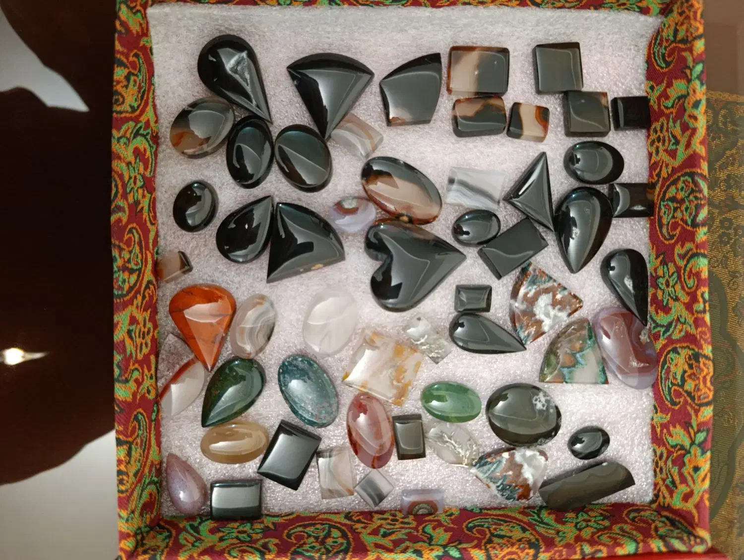 فروش انواع نگین|جواهرات|اردبیل, |دیوار